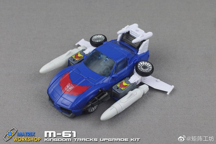 Transformers Kingdom Autobot Tracks.MS 61 Weapons Upgrade Kit By Matrix Workshop   (2 of 4)